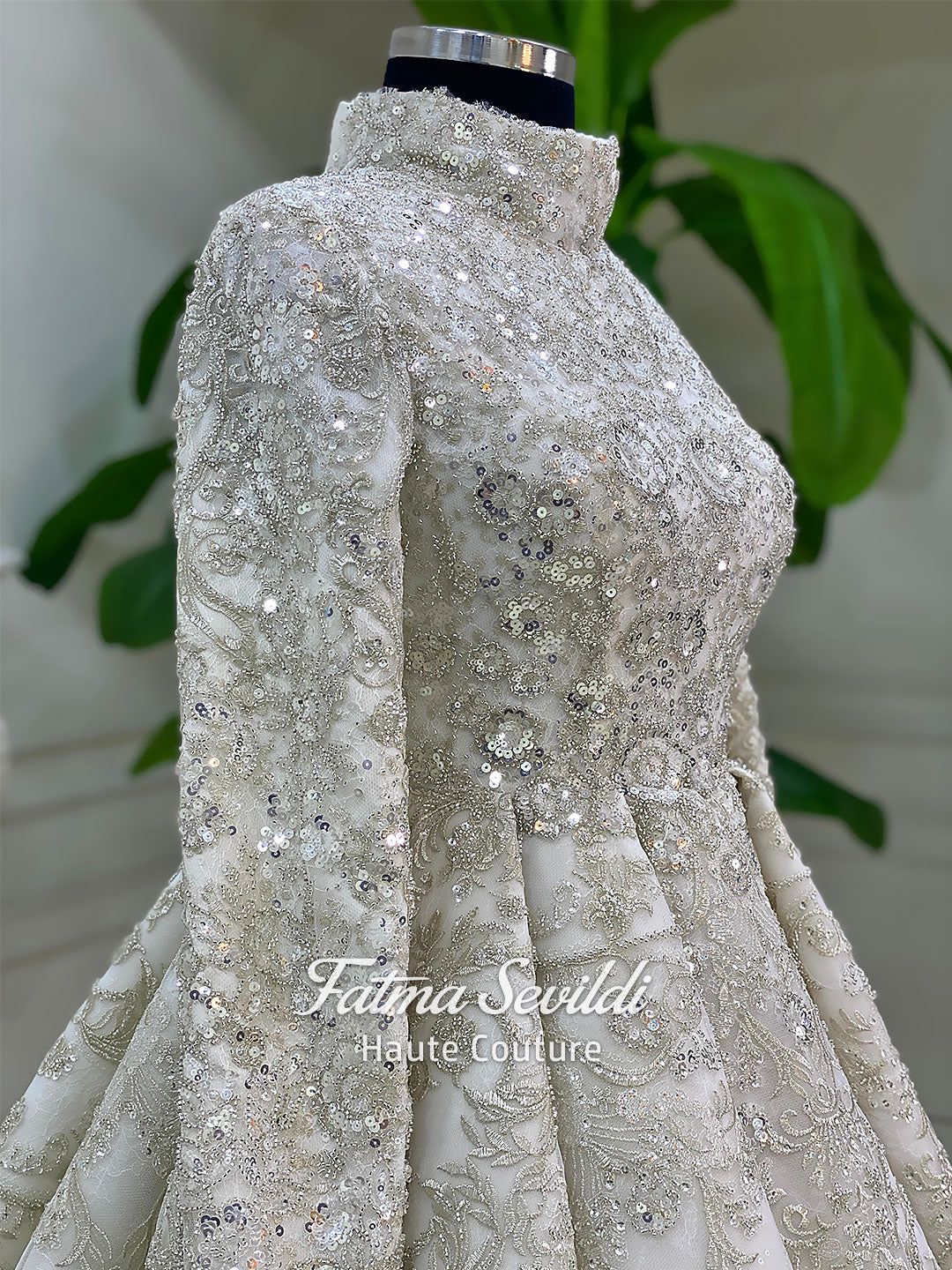 long sleeve dress muslim Hijab Wedding Dress, Beaded Lace Modest Bridal Gown, A-Line 36 / White NYE23 quality fabric What Color Shoes to Size:19-19½ 36/37