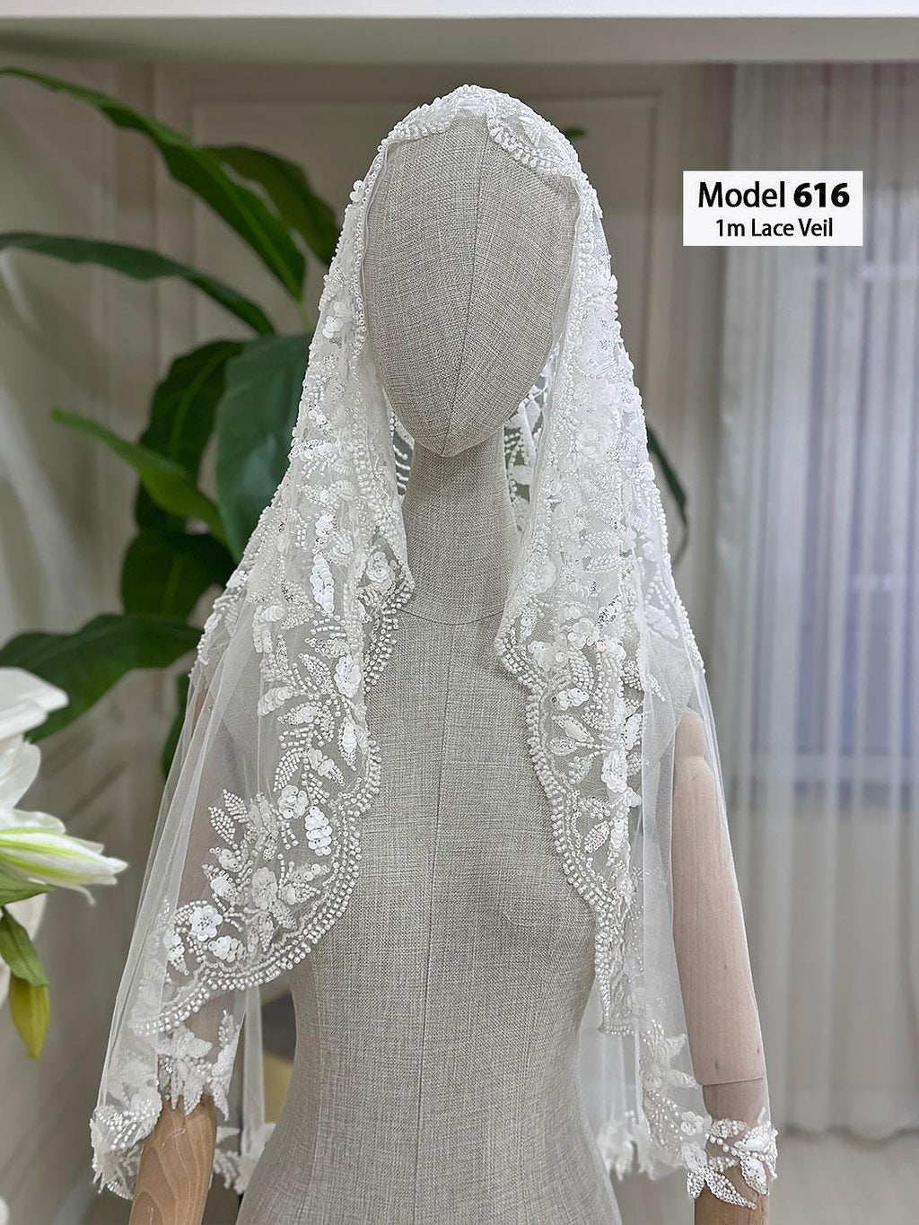 Short2 beaded lace bridal veil, waltz-chapel length, with floral embroidery