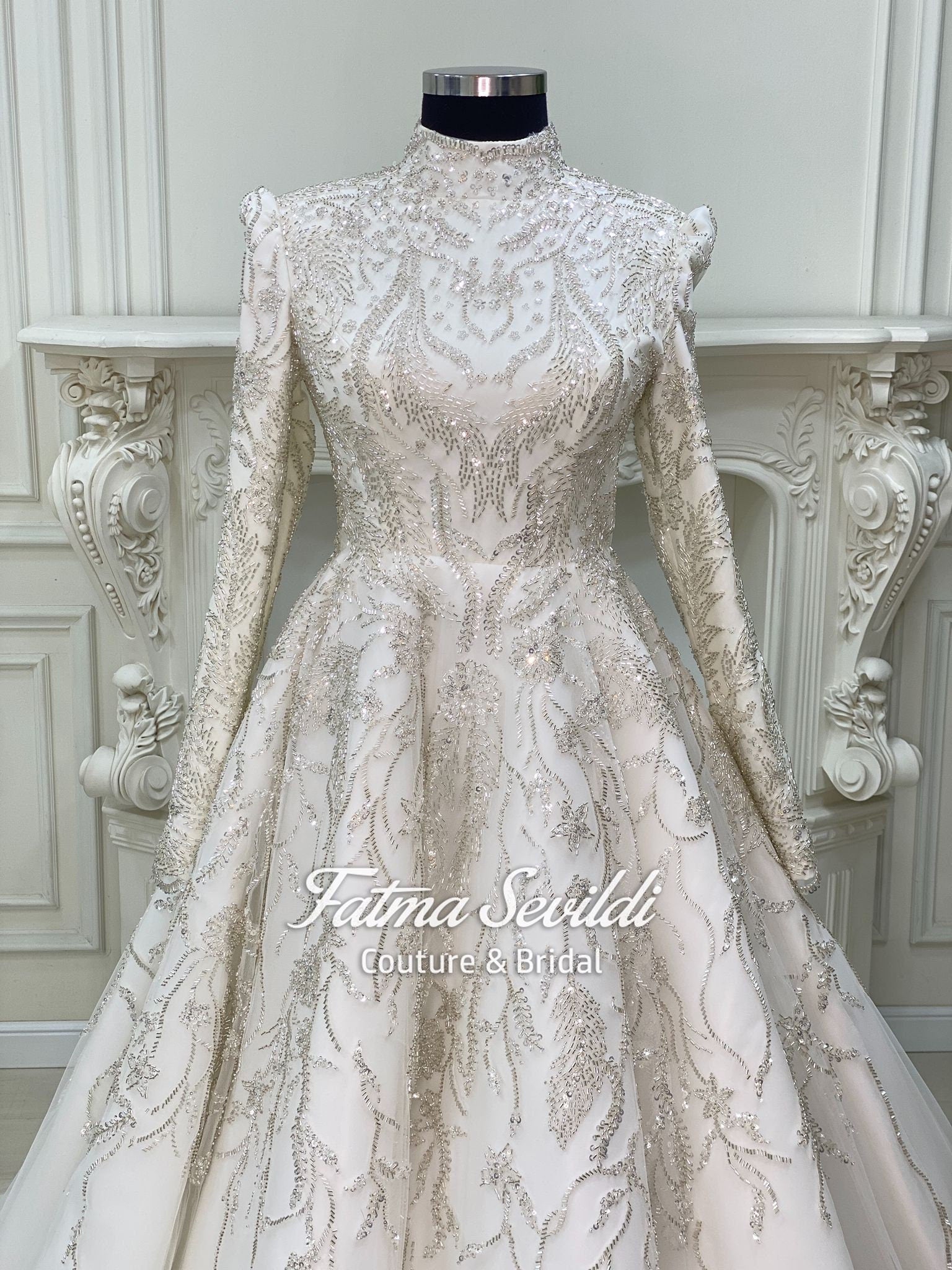 Elegant hijab wedding dress with beaded lace high neck long sleeve ballgown