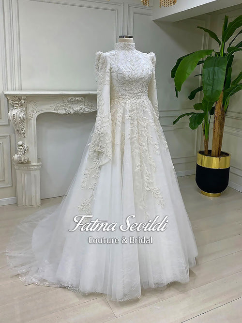 Elegant 3D lace Muslim wedding dress with beaded long sleeves