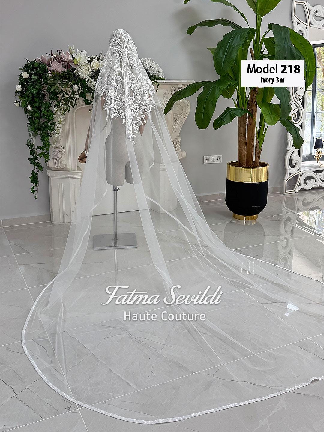 PART14 Lace Edge Cathedral Veil, Hand-Sewn Appliqué, Full Mantilla Fra