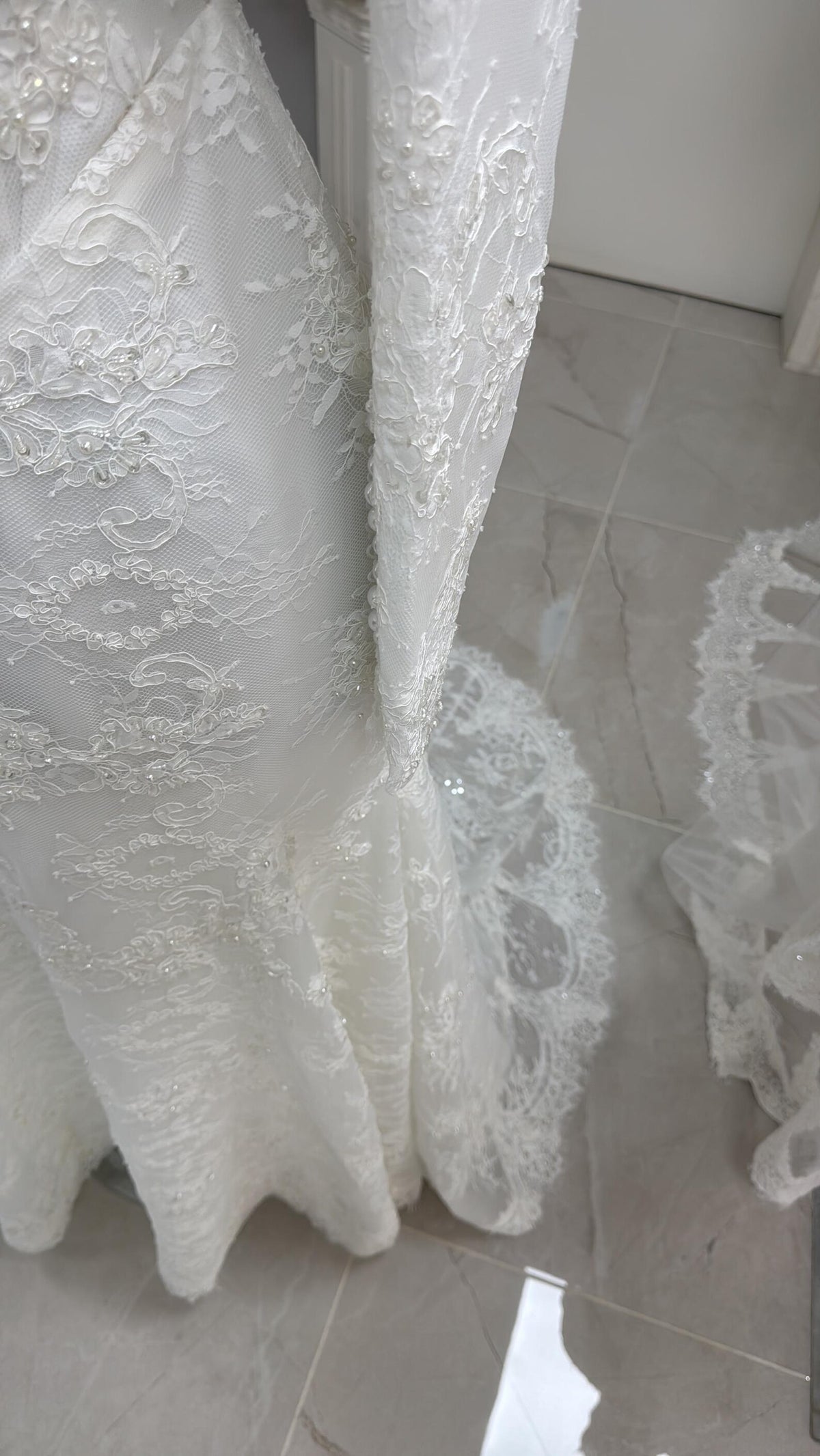 Hijab Wedding Dress with Detachable Overskirt, Veiled Luxury Modest Bridal Gown