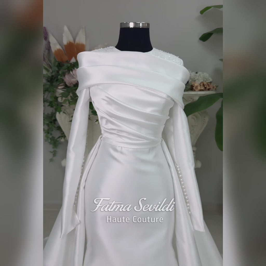 Saten Tesettür Gelinlik, Uzun Kollu Balık Kesim Gelinlik, Mantilla Dantelli Duvaklı Lüks Tesettür Bridal